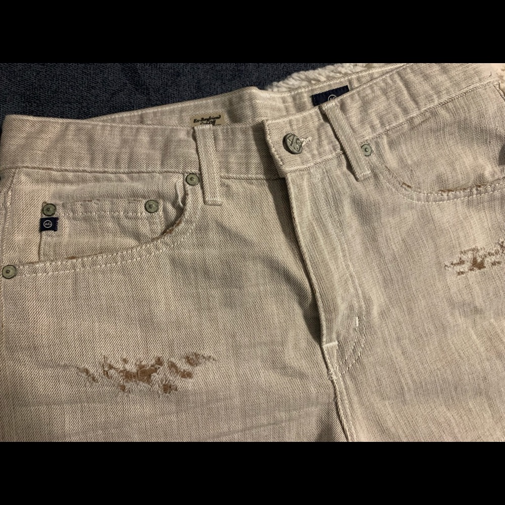 Adriano Goldschmied Shorts - Picture 2 of 8